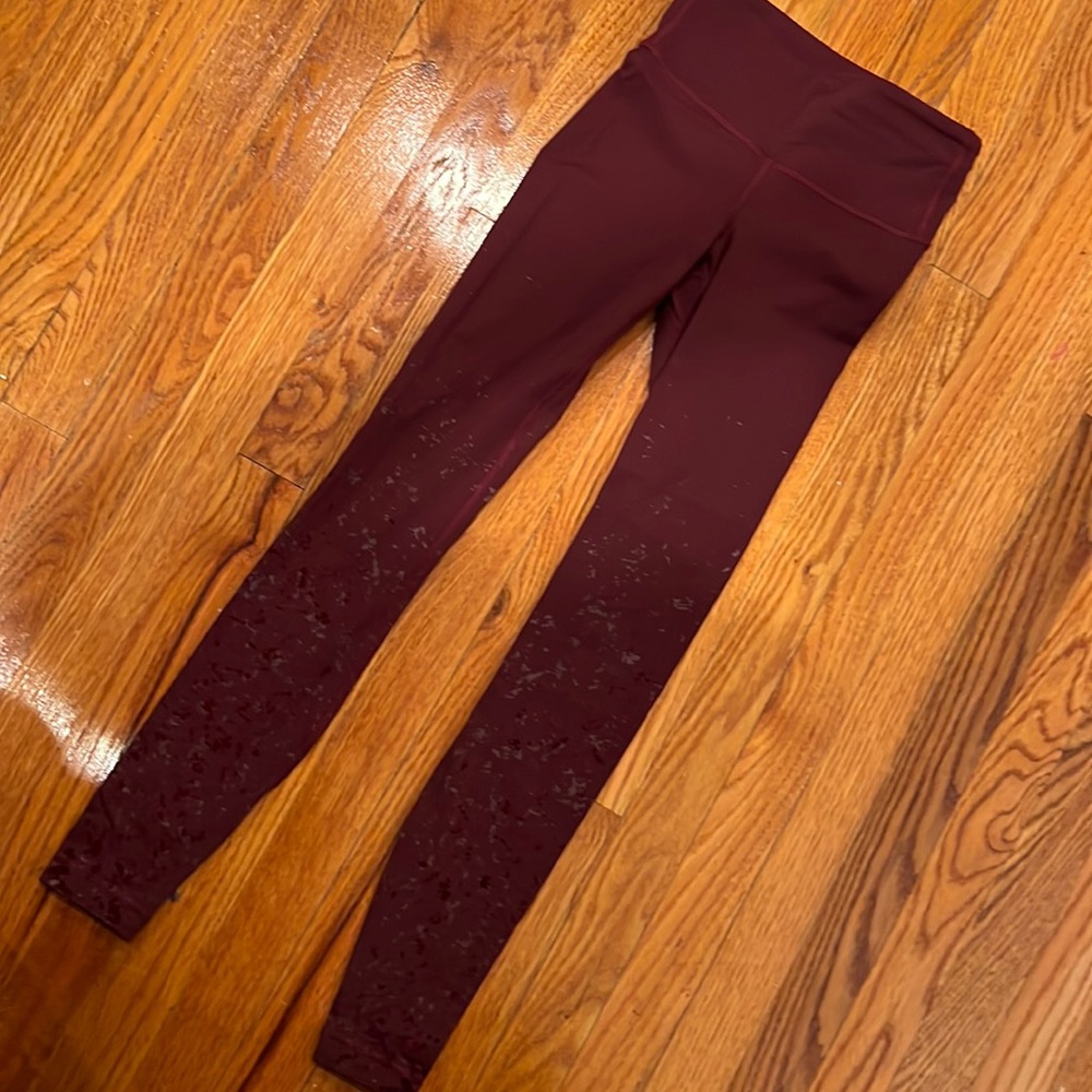 Lululemon burgundy leggings size 2